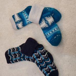 2 pairs of winter Fleece socks
